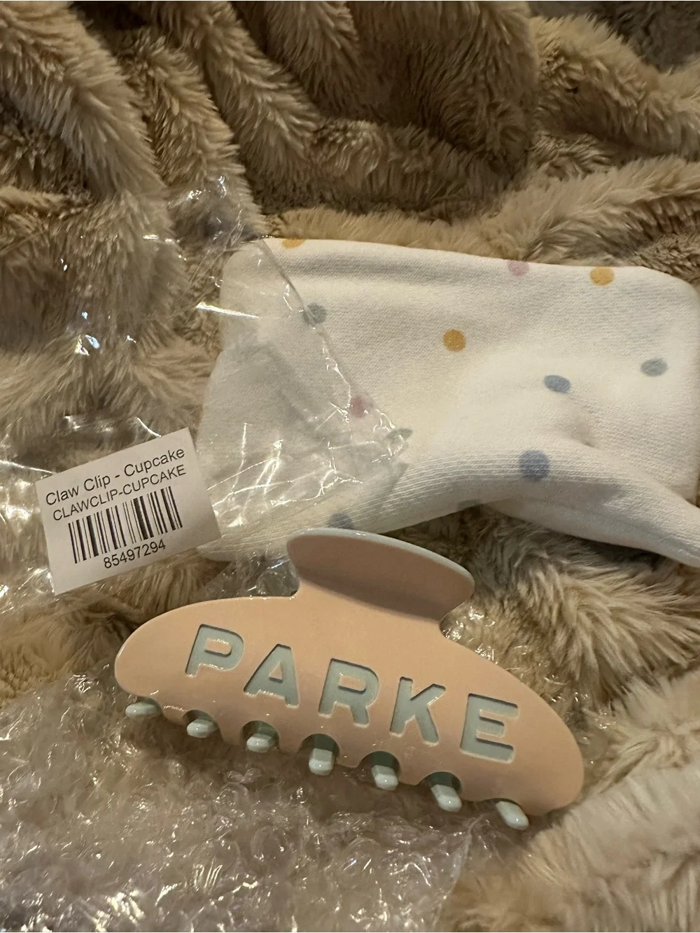 PARKE cupcake Claw Clip Birthday drop